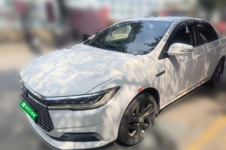 Used BYD Qin New Energy 2019 High-Range Luxury Model