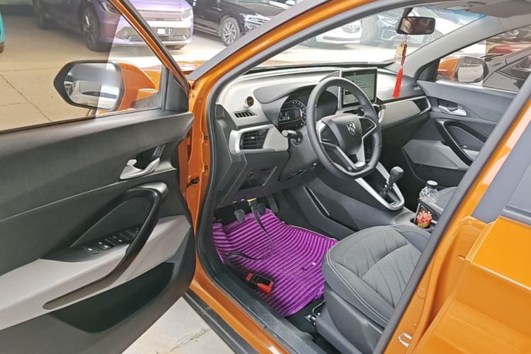 Used Baojun 510 2017 1.5L manual Comfort trim
