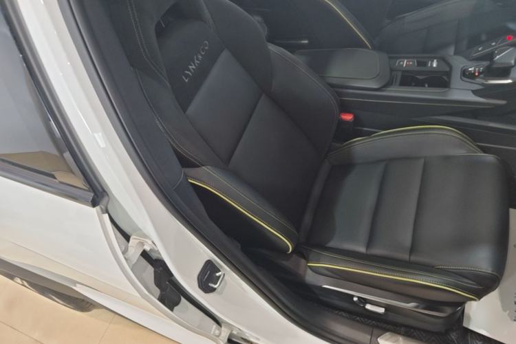 Used Lynk & Co 06 2023 Remix 1.5T Dynamic Halo