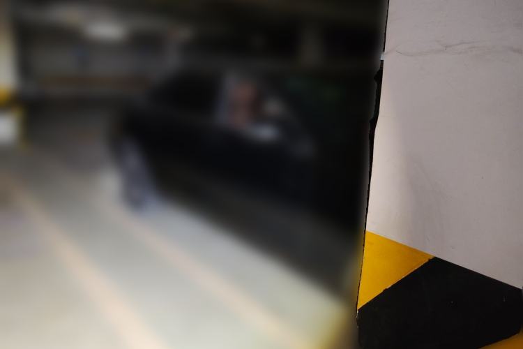 Used Mercedes-Benz E-Class 2019 E 260 L Front Right 45 Deg