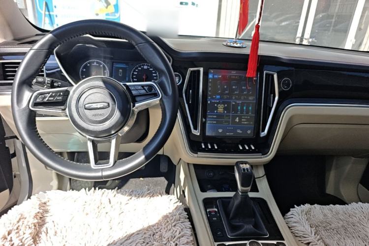Used Zotye T700 2017 1.8T Manual Luxury Model
