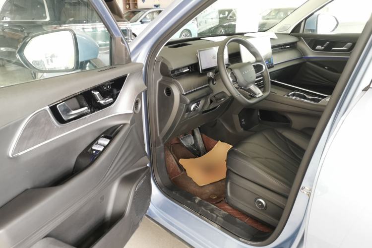 Used Chery Fengyun T9 2024 120 Long-Range Flagship Version 7 Seats Ternary Lithium Driver Seat