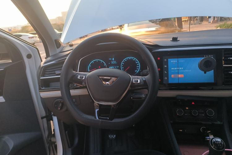 Used Jetta VS5 2024 280TSI Manual Pioneer Edition