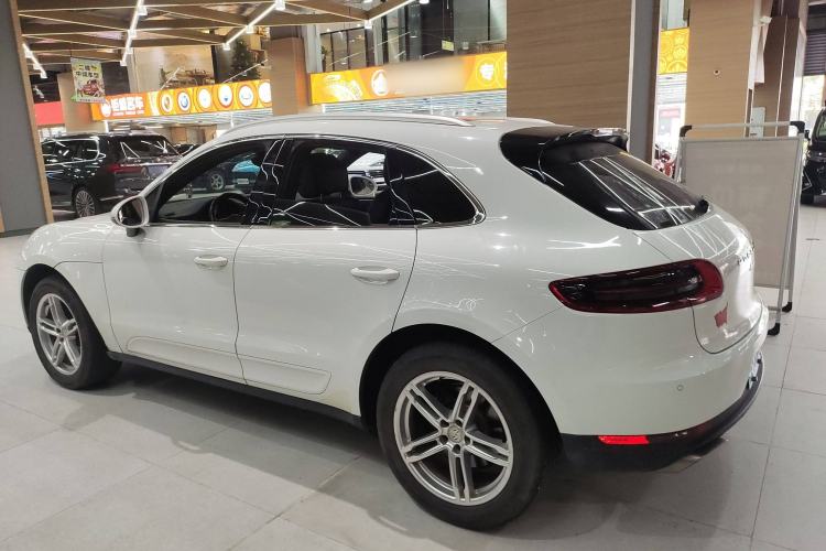 Used Porsche Macan 2017 Macan 2.0T