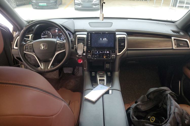 Used Honda UR-V 2017 370TURBO 2WD Prestige Edition China V Center Console