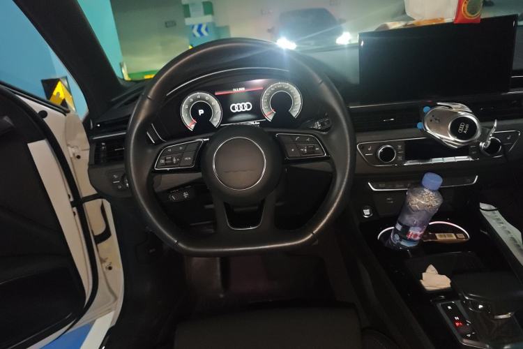 Used Audi A4L 2023 40 TFSI Luxury Dynamic Model