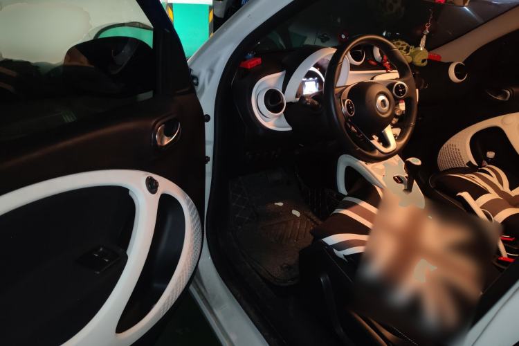 Used smart forfour 2018 1.0L 52kW Passion Edition
