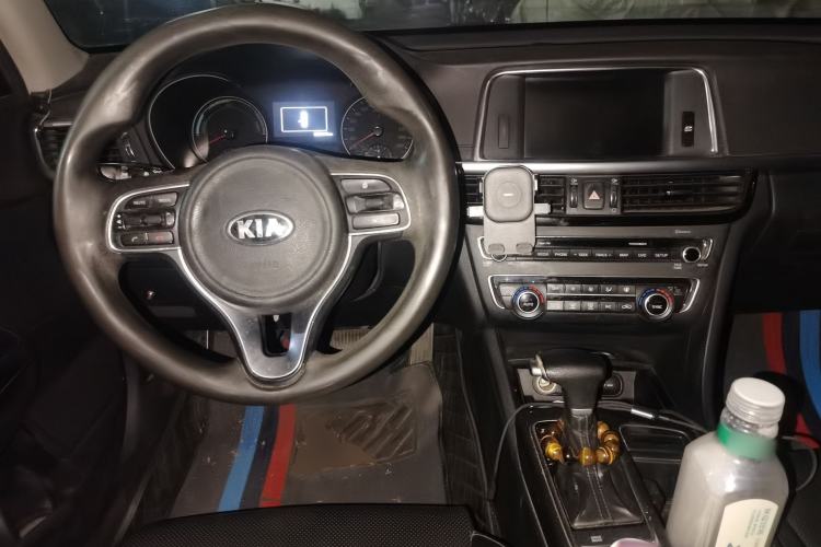 Used Kia K5 2016 2.0L Hybrid GLS
