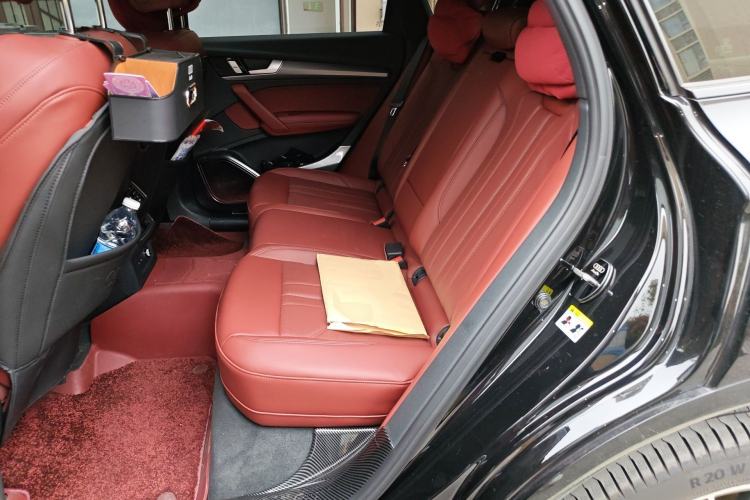 Used Audi Q5L 2024 45 TFSI Luxury Dynamic Model Left Rear Seat