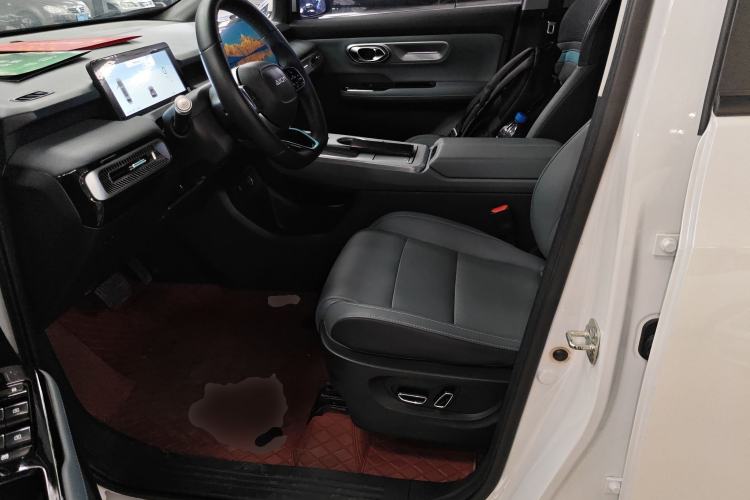 Used AION Y 2022 Plus 70 Smart Edition
