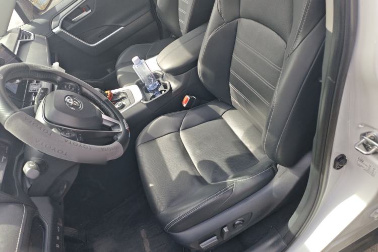 Used Toyota Wildlander 2023 Dual-Motor 2.5L E-CVT Four-Wheel Drive Prestige Edition Left Front Seat