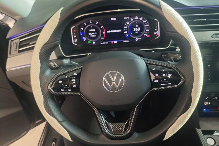 Used Volkswagen Magotan 2023 2 Million Units Limited Edition 330TSI DSG Leading Version