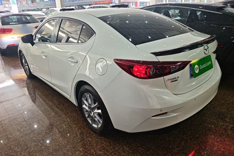 Used Mazda 3 Axela 2017 Sedan 1.5L Automatic Comfort Model China VI Standard Exterior 2