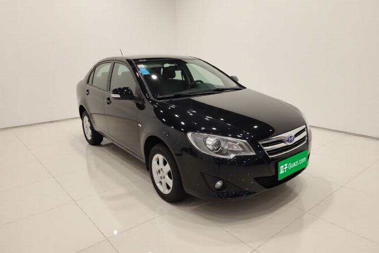 Used Toyota Corolla EX 2013 1.6L Manual Excellence Edition Exterior 1