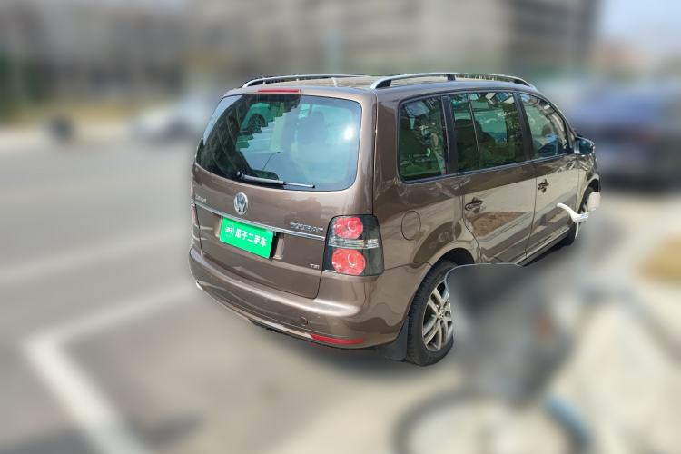Used Volkswagen Touran 2011 1.4T DSG ZhiZhen Edition 5 Seats Rear Right 45 Deg