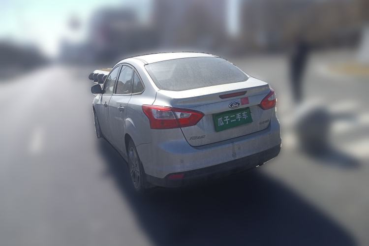 Used Ford Focus 2012 Sedan 1.6L Automatic Fashion Edition