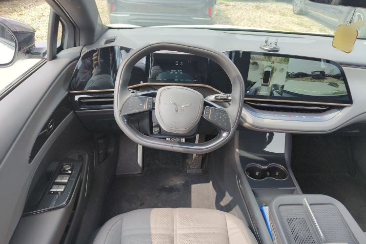 Used Hongqi EH7 2024 690 Pro Steering Wheel