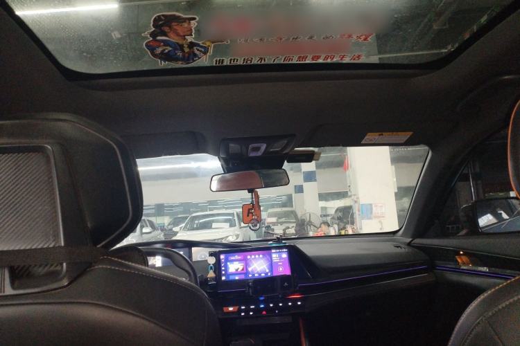 Used CHANGAN UNI-V 2022 1.5T Prestige Version Headliner