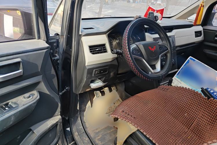 Used Wuling Zhengcheng 2021 1.5T Manual Luxury Version
