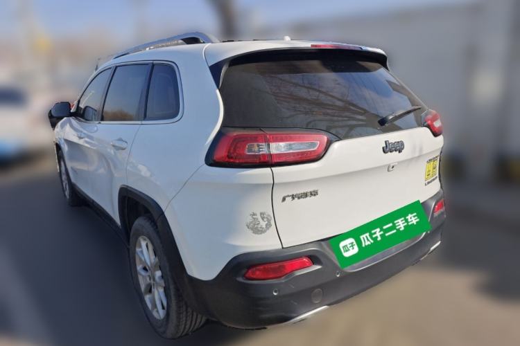 Used Jeep Cherokee 2017 2.0L Superior Edition