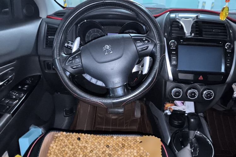 Used Peugeot 4008 2013 2.0L Two-Wheel Drive Luxury Version Steering Wheel