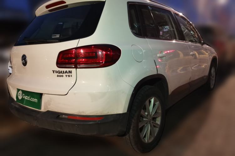 Used Volkswagen Tiguan 2016 280TSI Automatic Two-Wheel-Drive Silk Road Style Edition Rear Right 45 Deg