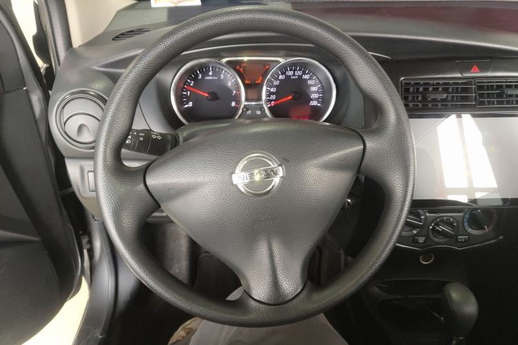 Used Nissan Livina 2015 1.6XE CVT Comfort Edition
