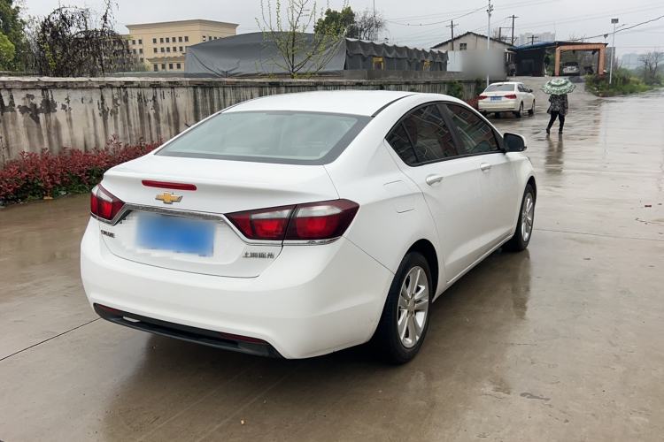 Used Chevrolet Cruze 2016 1.5L Automatic Stylish Sunroof Version
