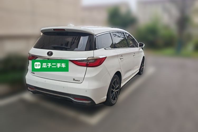 Used BYD Song MAX 2017 1.5T Automatic Smart Connect Luxury 7-Seater

