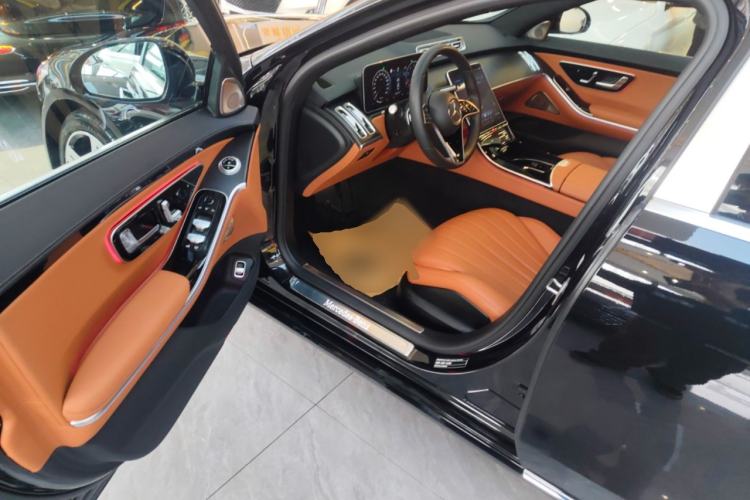 Used Mercedes-Benz S-Class 2024 S 400 L Business Model Driver Seat