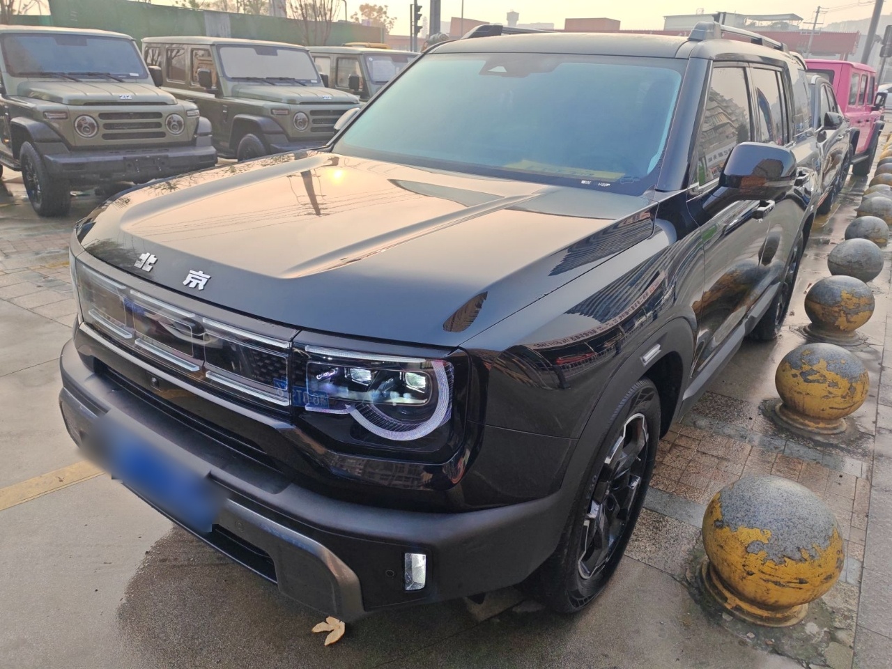 Под передней частью автомобиля