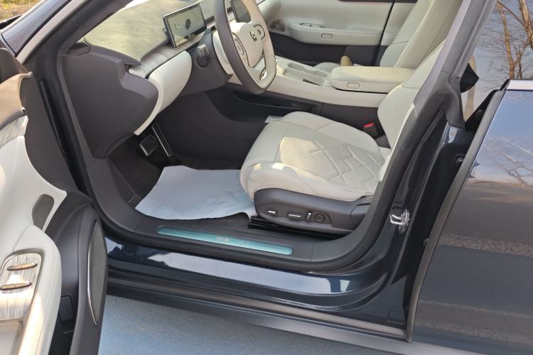 Used Nio ET7 2022 100kWh First Edition
