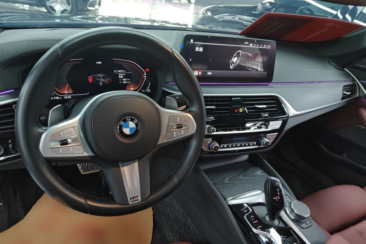 Used BMW 5 Series 2023 530Li Luxury Edition M Sport Package
