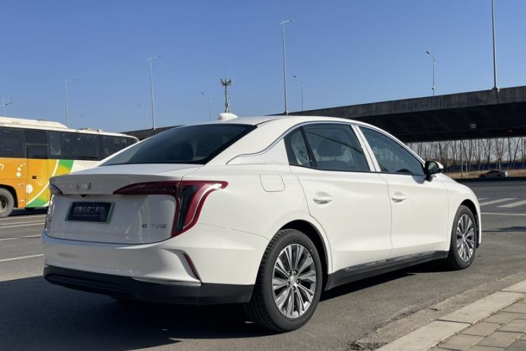 Used Hongqi E-QM5 2024 500km Range Edition
