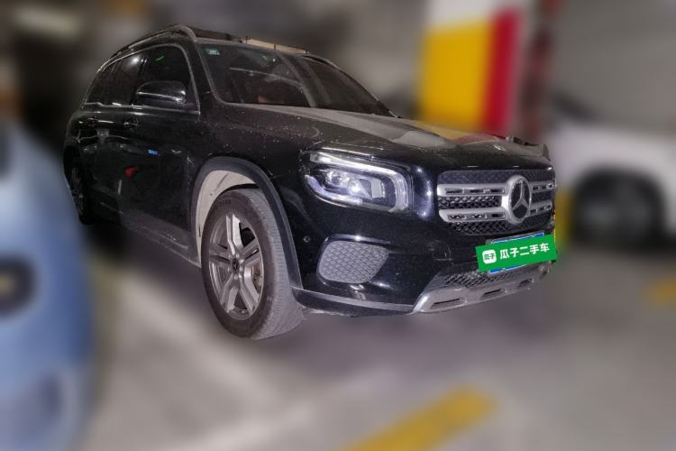 Used Mercedes-Benz GLB 2022 GLB 200 Dynamic Edition Front Right 45 Deg