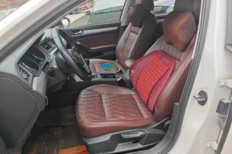 Used Volkswagen Lamando 2015 230TSI Manual Trend Edition Left Front Seat