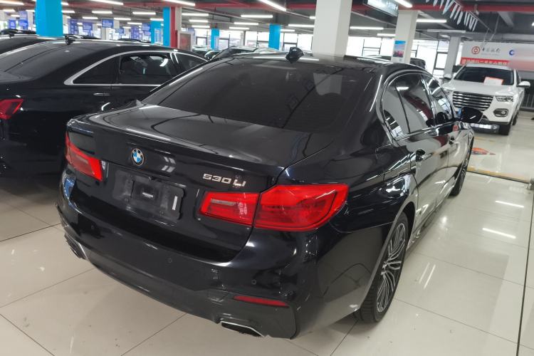 Used BMW 5 Series 2018 530Li Luxury Edition M Sport Package Rear Right 45 Deg