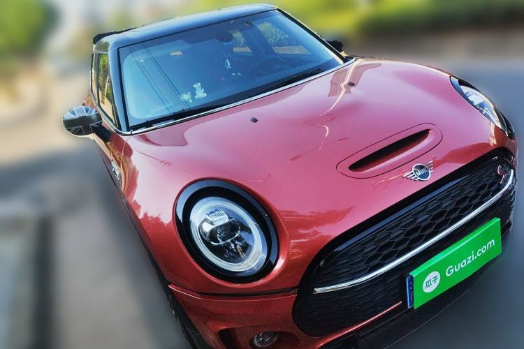 Used MINI Clubman 2019 2.0T COOPER S Front Right 45 Deg
