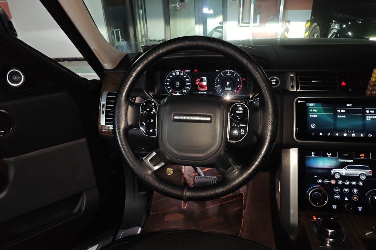 Used Land Rover Range 2018 3.0 SC V6 Grand Edition Steering Wheel