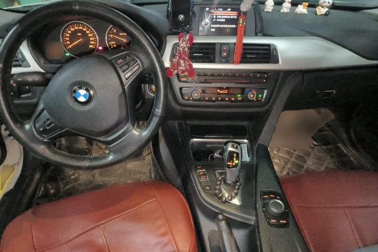 Used BMW 3 Series 2015 320Li Luxury Edition Fashion Model
