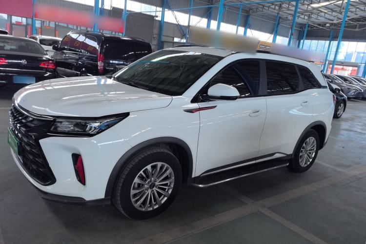 Used Dongfeng Fengon 580 2022 1.5T Automatic Luxury Version
