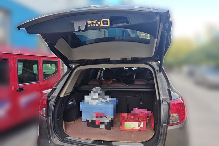 Used Buick Envision 2014 28T All-Wheel-Drive Versatile Sports Flagship Edition Trunk