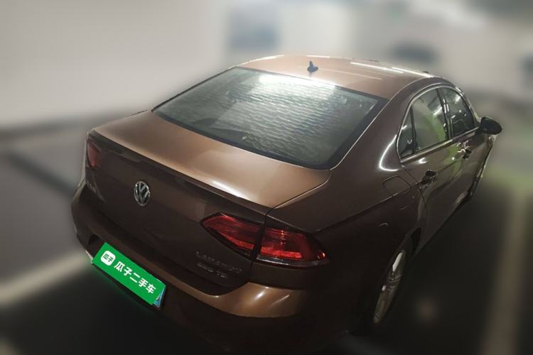 Used Volkswagen Lamando 2015 230TSI Manual Trend Edition Rear Right 45 Deg