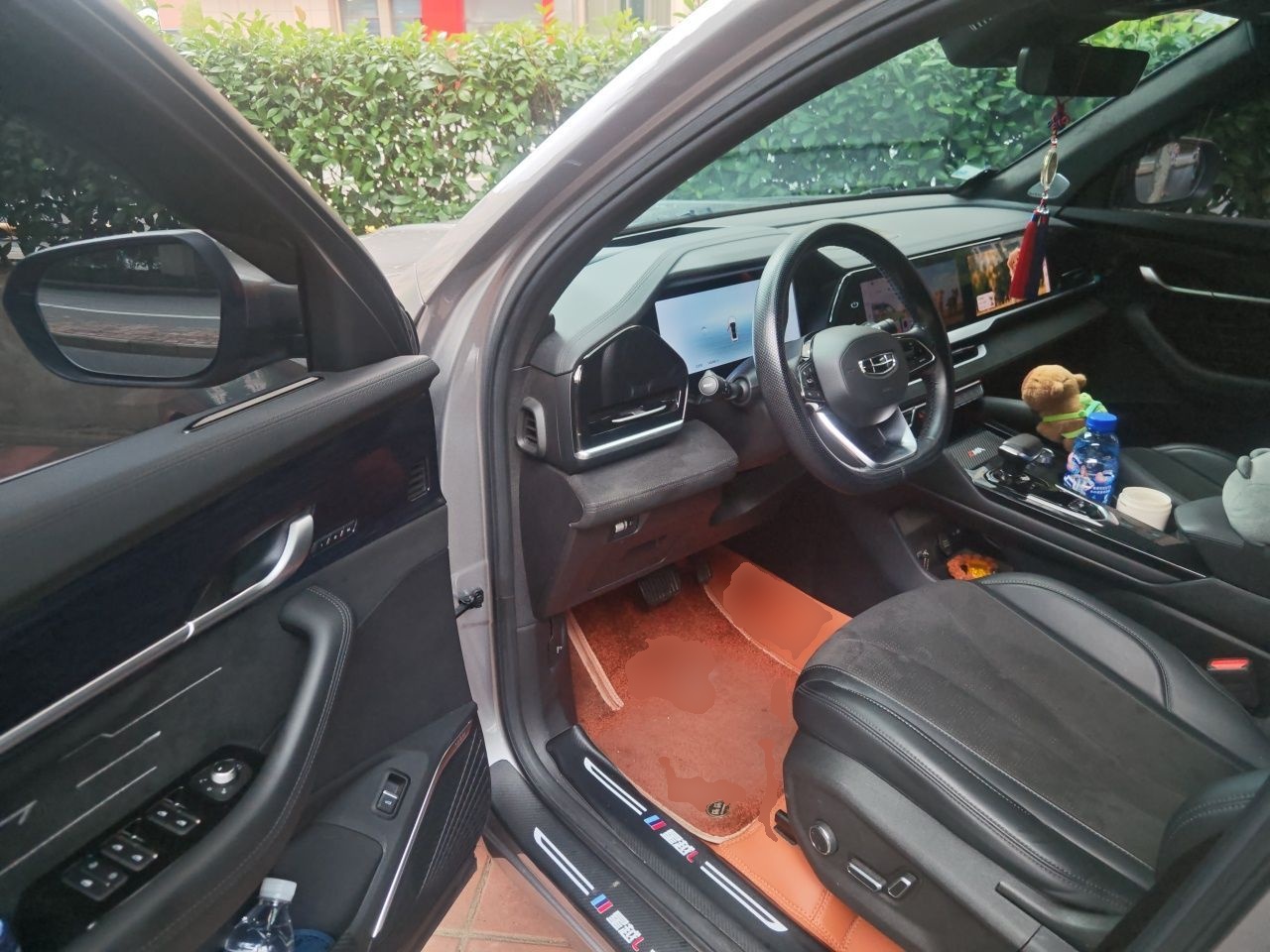 Geely Auto Monjaro L 2024 2.0TD High-Power Automatic Two-Wheel Drive Skyline Edition — снимка 16