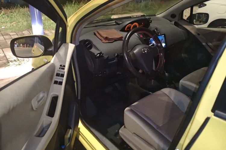 Used Toyota Yaris 2011 1.6E Automatic Charm Edition
