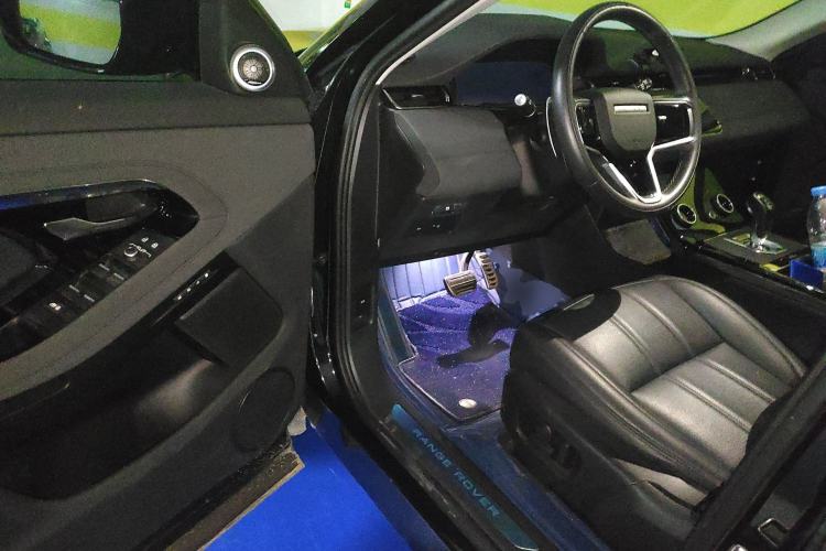 Used Land Rover Range Rover Evoque 2023 Aurora L 249 PS Collins Antique Bronze Special Edition
