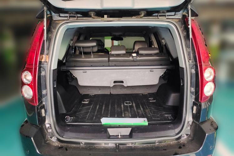 Used Haval H5 Classic 2015 2.0T Manual 4x4 Elite Edition Trunk