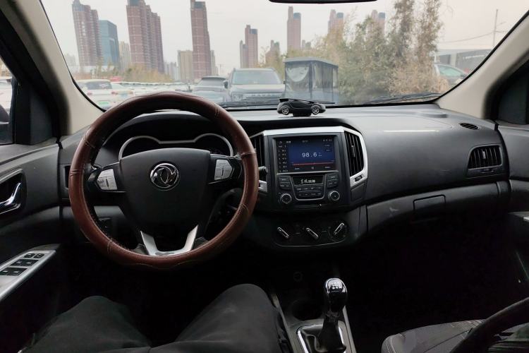 Used Dongfeng Aeolus AX3 2016 1.5L Manual ZhiKu Model
