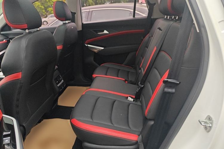 Used SOL X8 2021 300T DCT Luxury Smart Connect Edition 5 Seats
