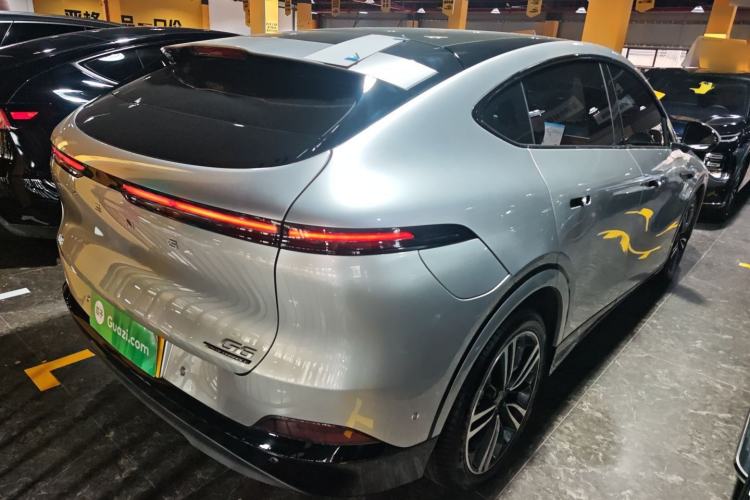 Used XPeng G6 2023 700 Four-Wheel Drive Performance Max
